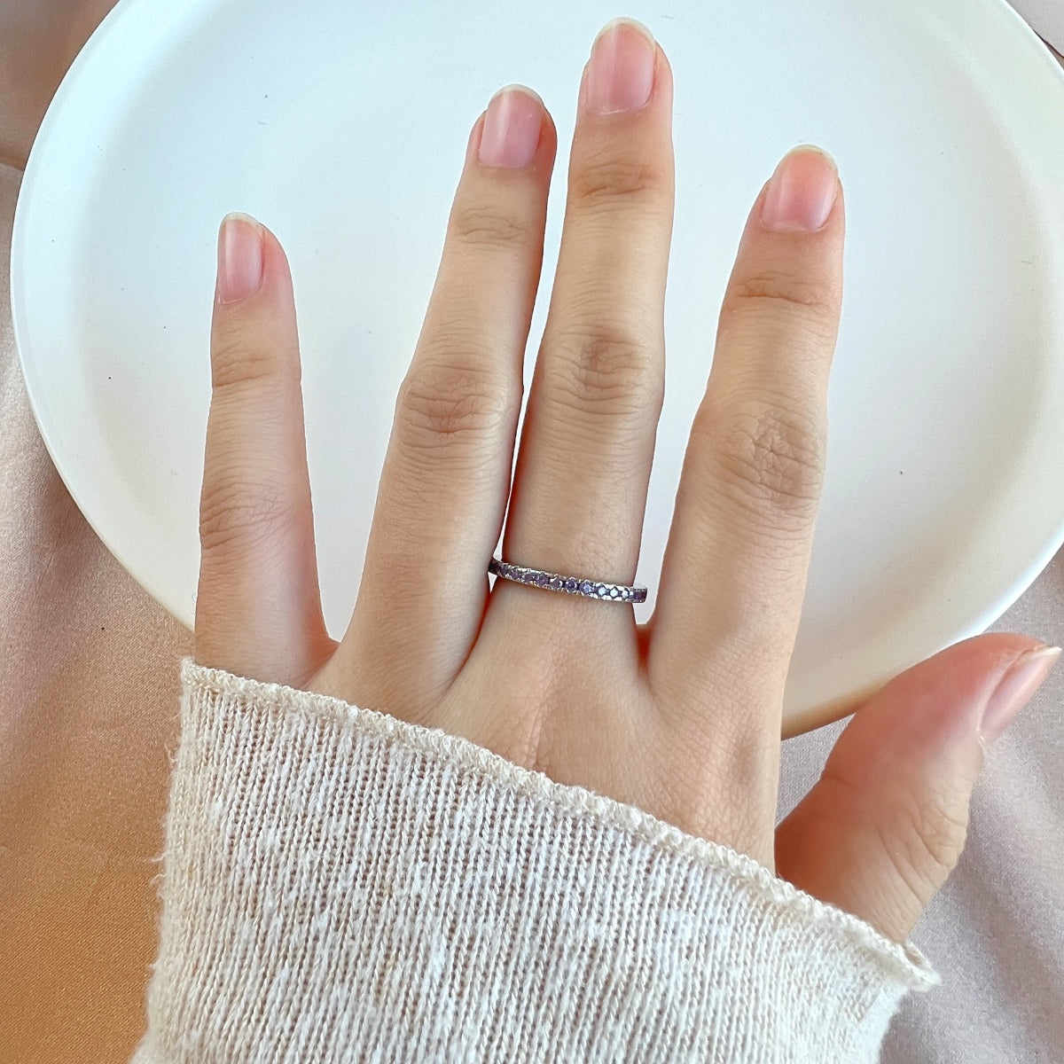 [Luck&Love]Delicate Sparkling Round Cut Daily Ring