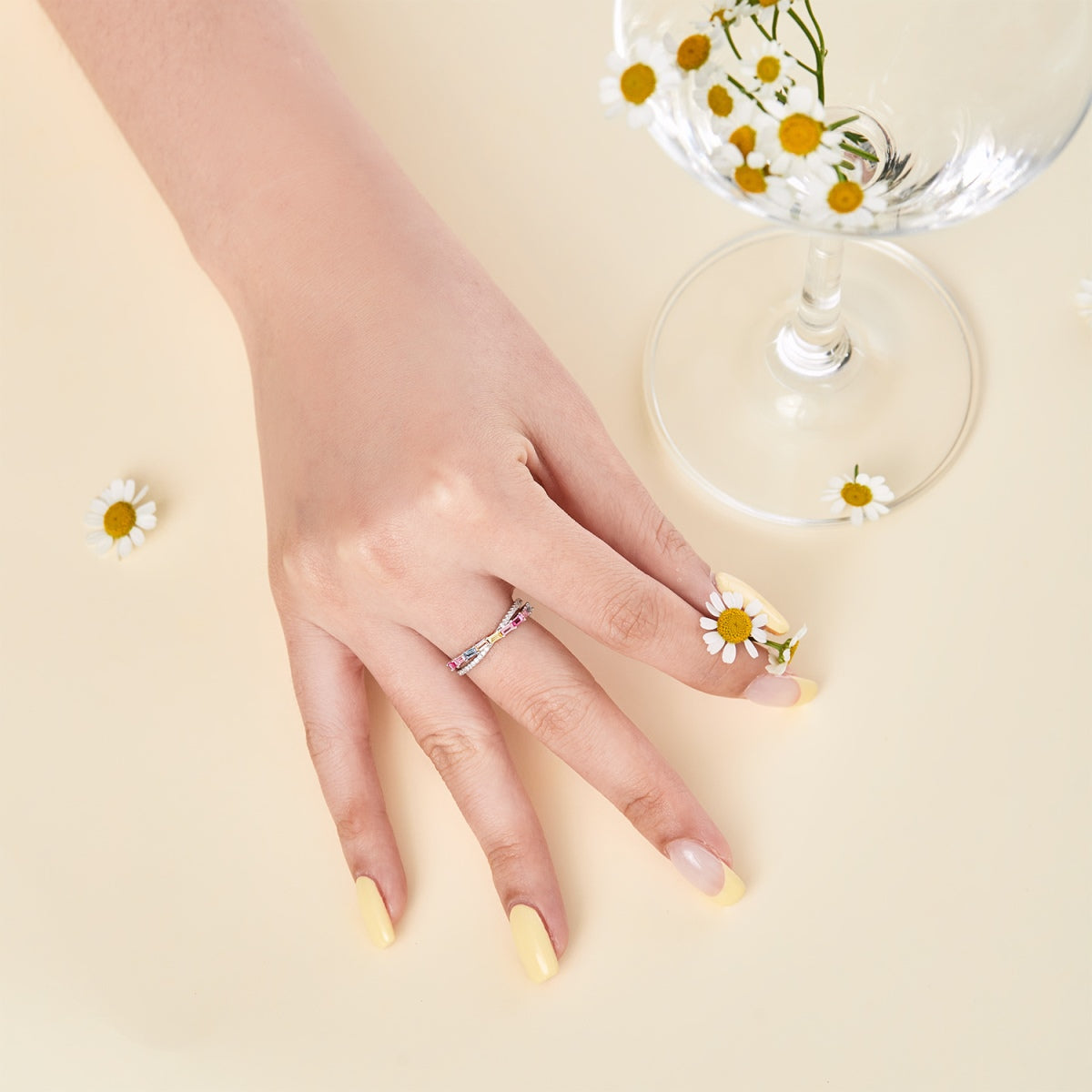 [Luck&Love]Energetic Elegant Radiant Cut Party Ring